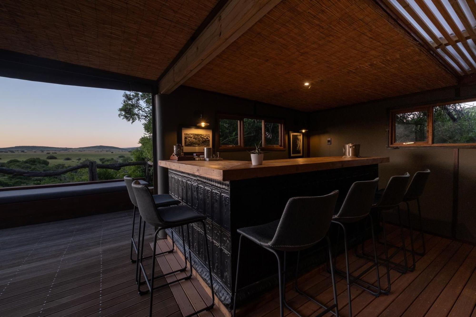 Hillsnek Safari Camp - Amakhala Game Reserve Exterior photo